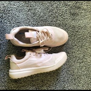 Vans Ultrarange Rapidweld Pearl Women’s 8, (M 6.5)